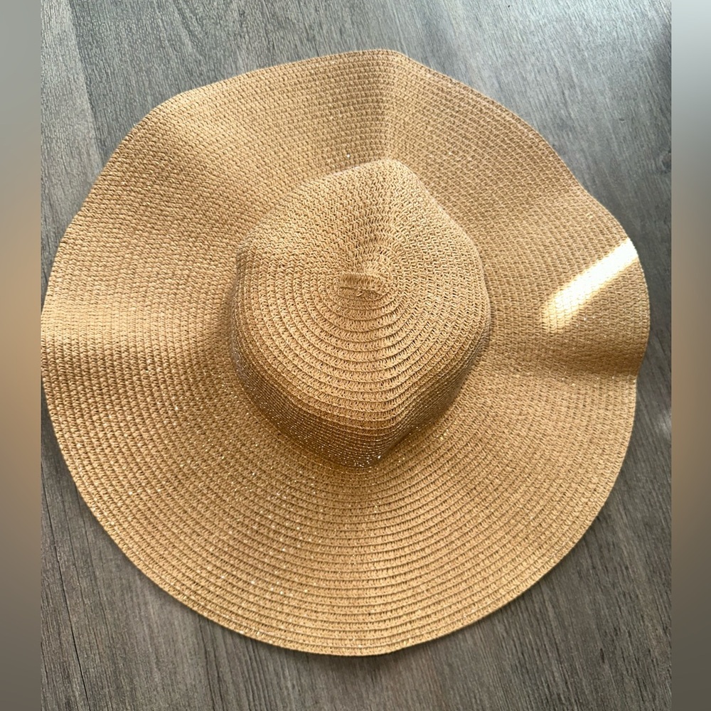 NWT Tanned Sun Hat For Women One Size